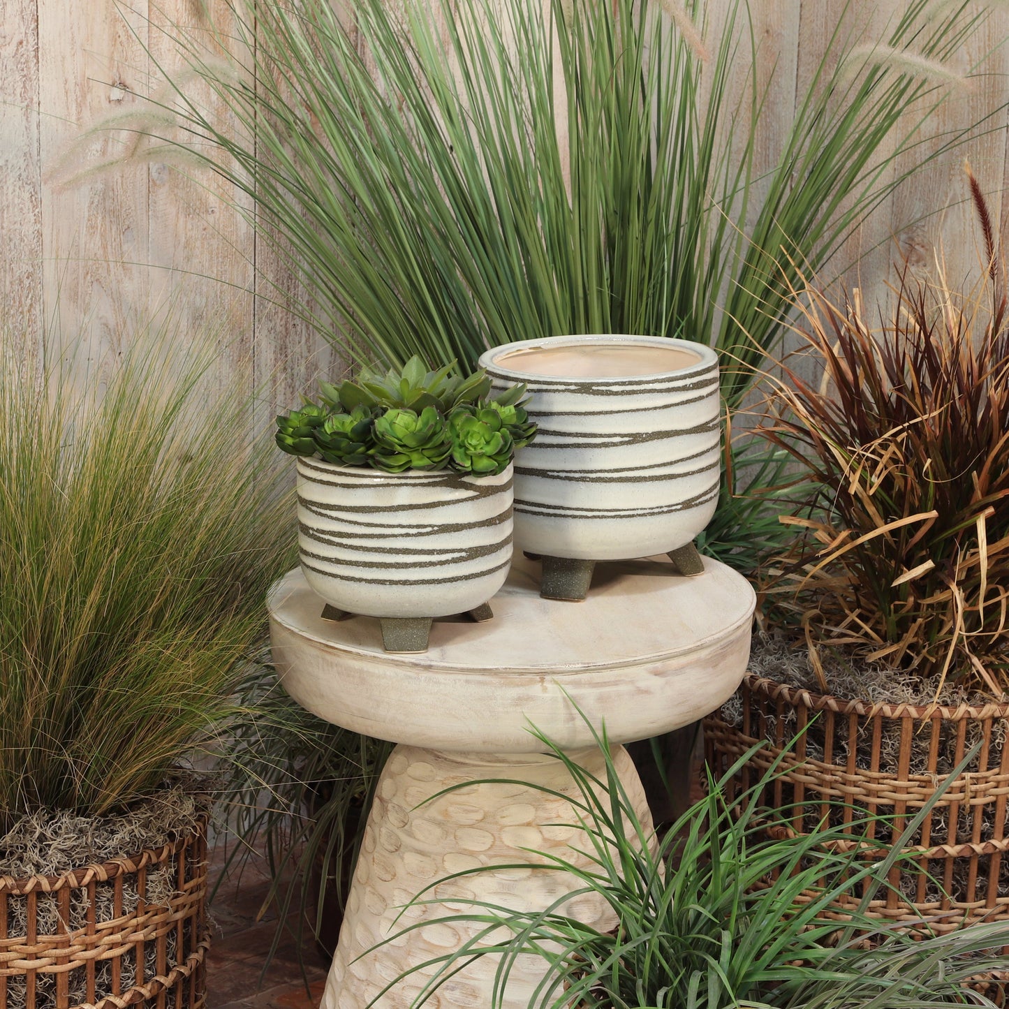 S/2 CERAMIC 6/8" FOOTED PLANTER, WHITE Livingsource