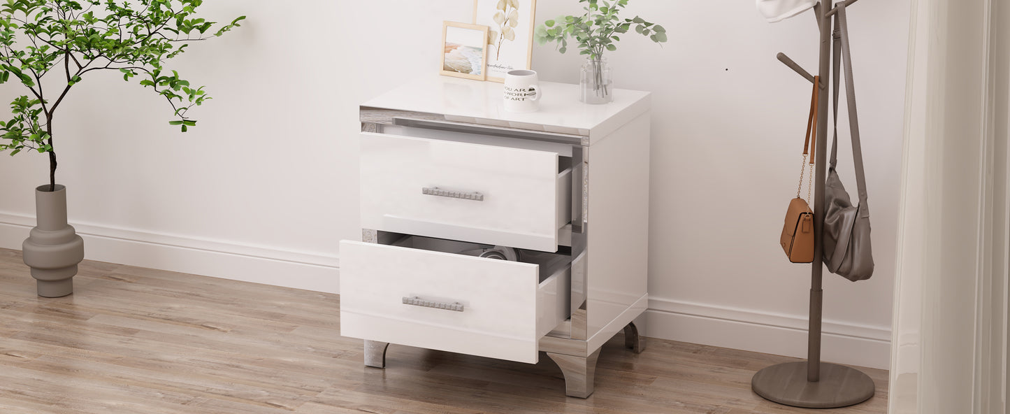 Elegant High Gloss Nightstand with Metal Handle,Mirrored Bedside Table with 2 Drawers for Bedroom,Living Room,White