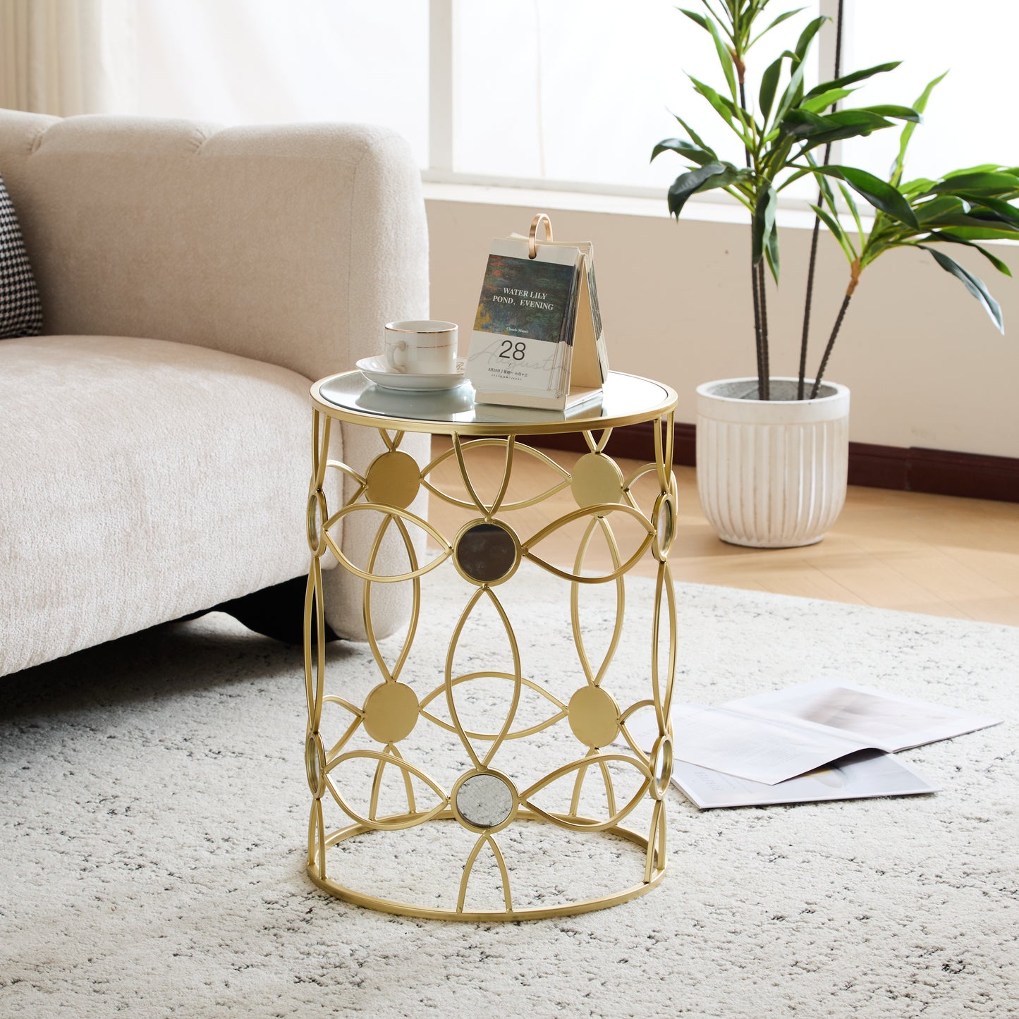 Modern Side Table [Metal Frame +Mirror Top]