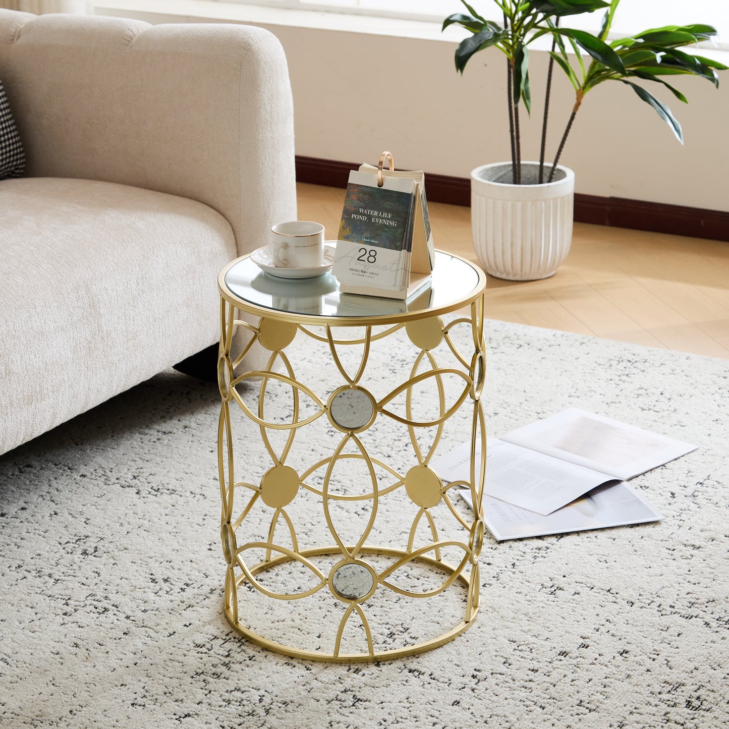 Modern Side Table [Metal Frame +Mirror Top]