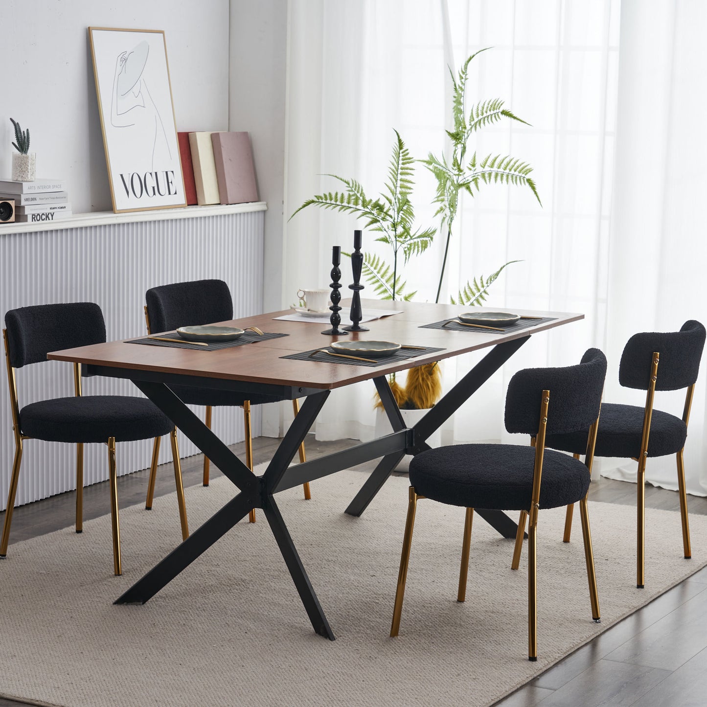 Set of 4mid-century modern dining chairs - Teddy fabric upholstery - Curved back - Metal frame - Black   Elegant and comfortable kitchen chairs